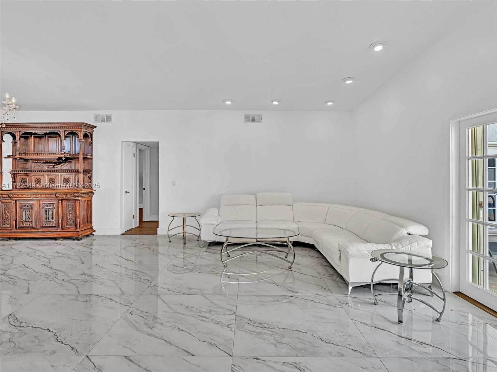 12904 Banyan Rd photo 12