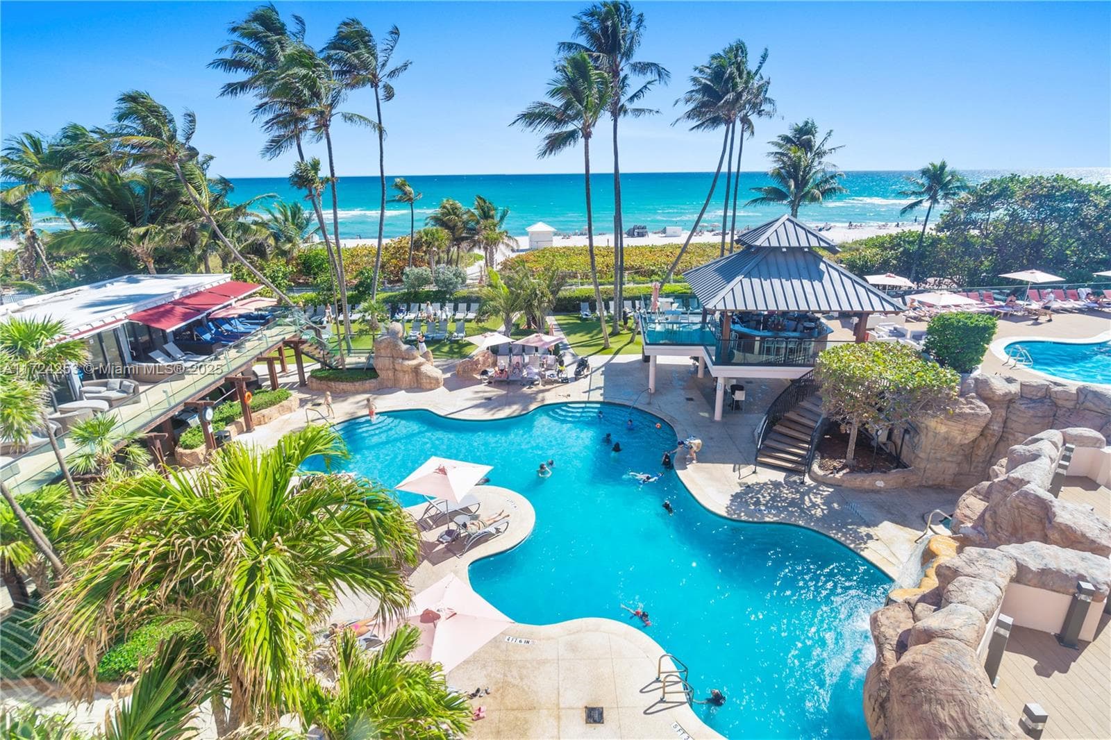 5225 Collins Ave 501 photo 1