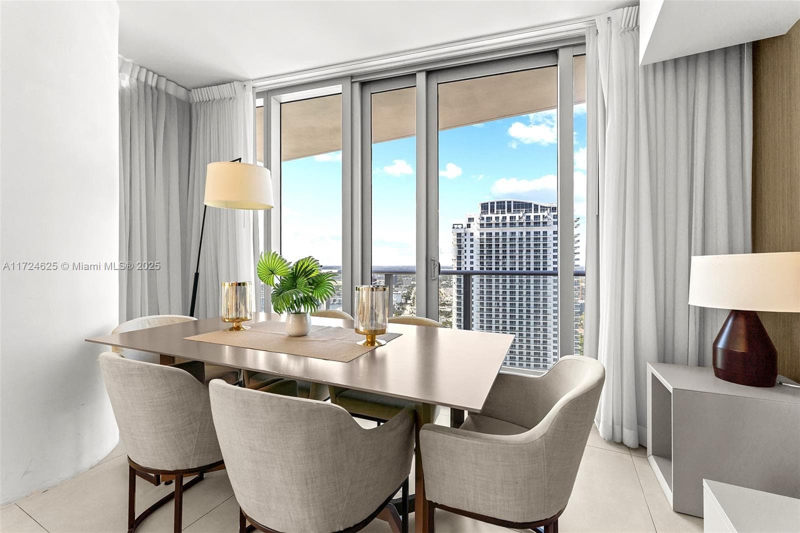 4111 Ocean Dr 3511 photo 13