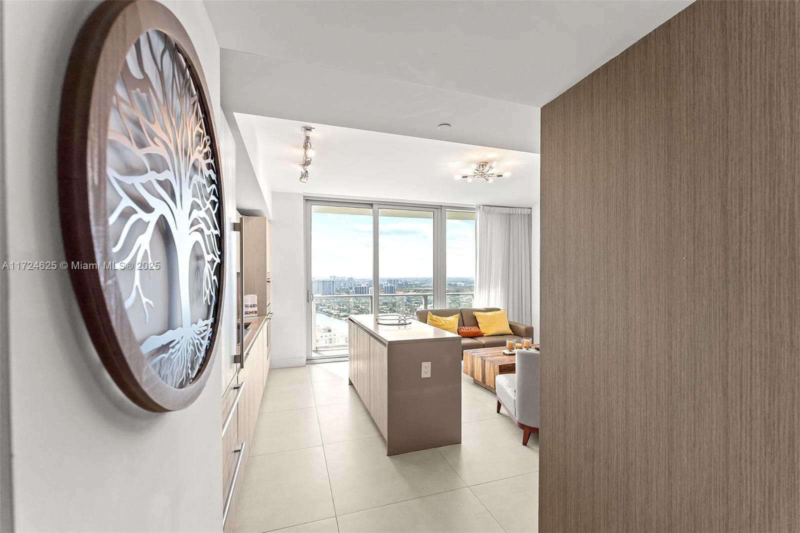 4111 Ocean Dr 3511 photo 9