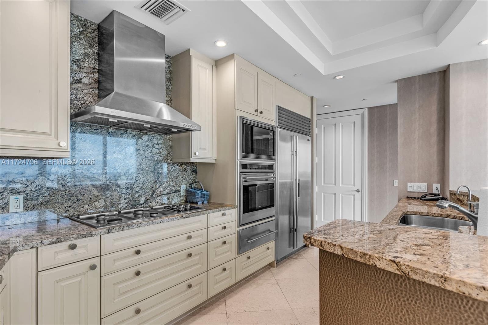 10295 Collins Ave 701 photo 17