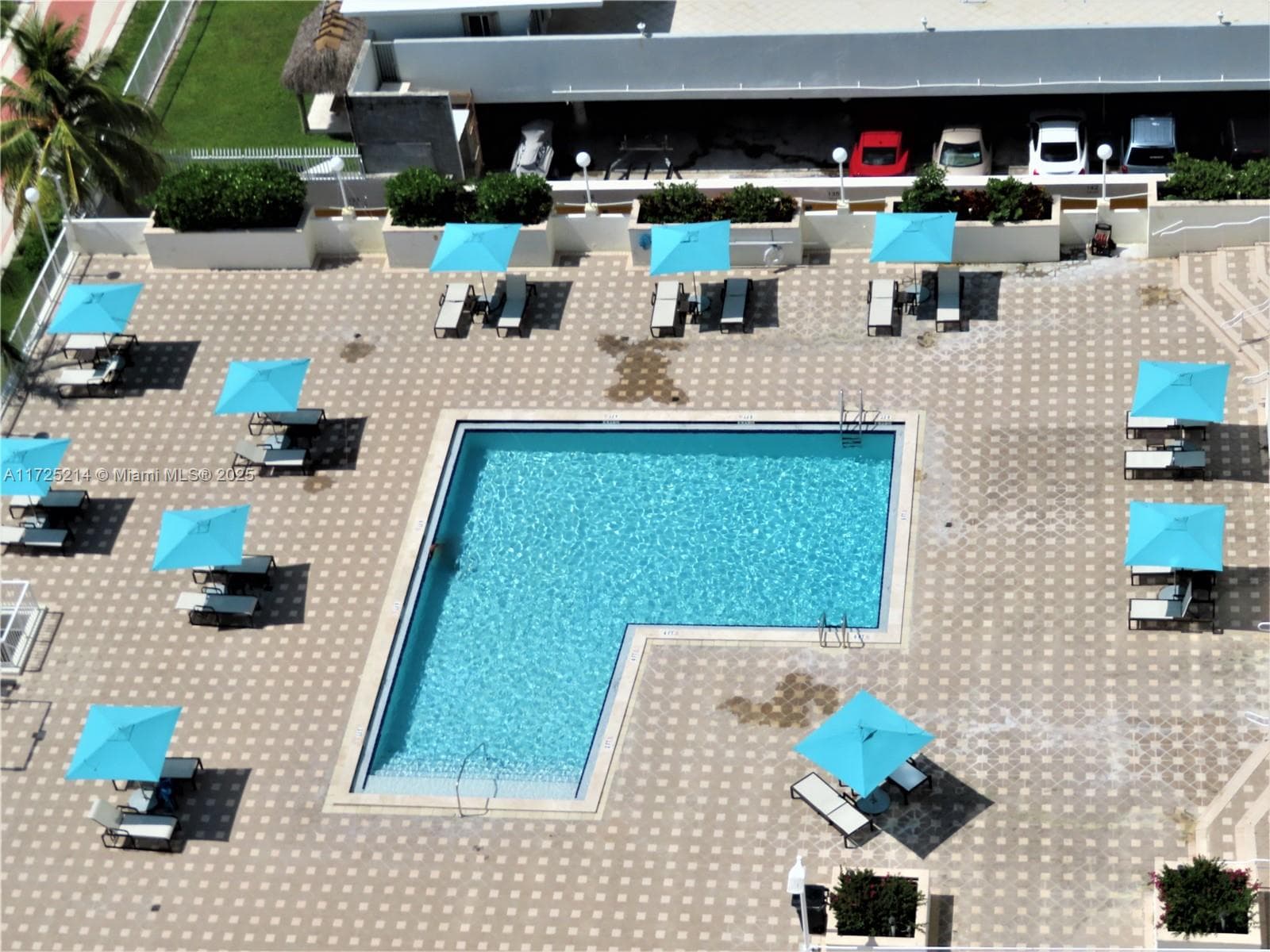 5701 Collins Ave 1011 photo 19