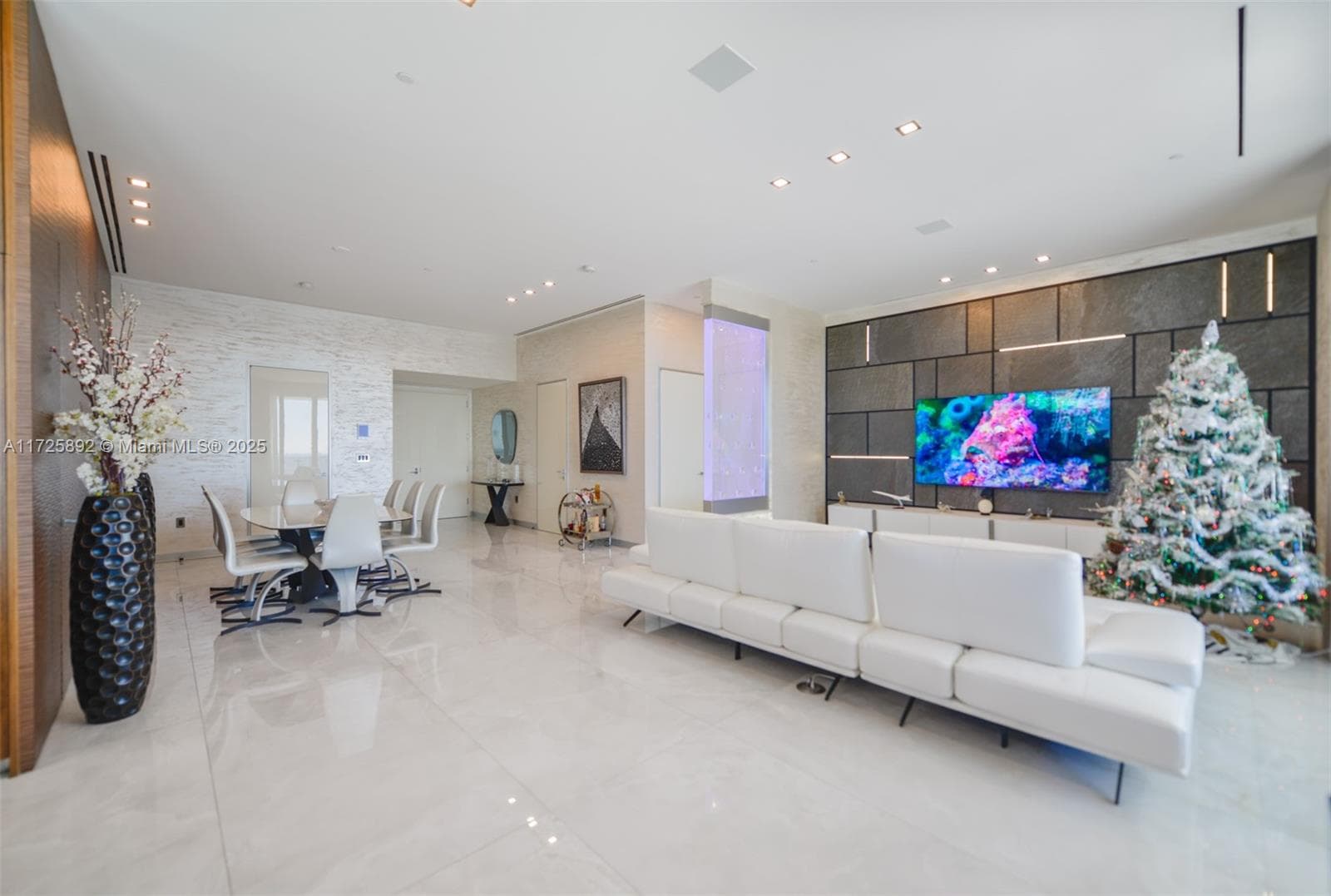 17141 Collins Ave 3