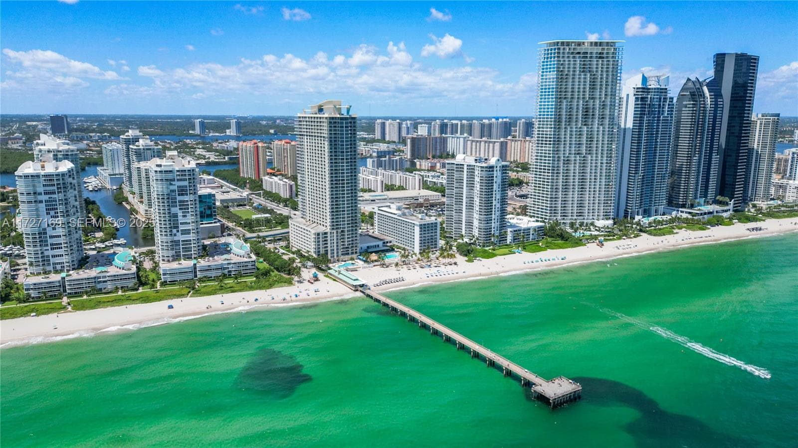 16699 Collins Ave 2709 photo 4