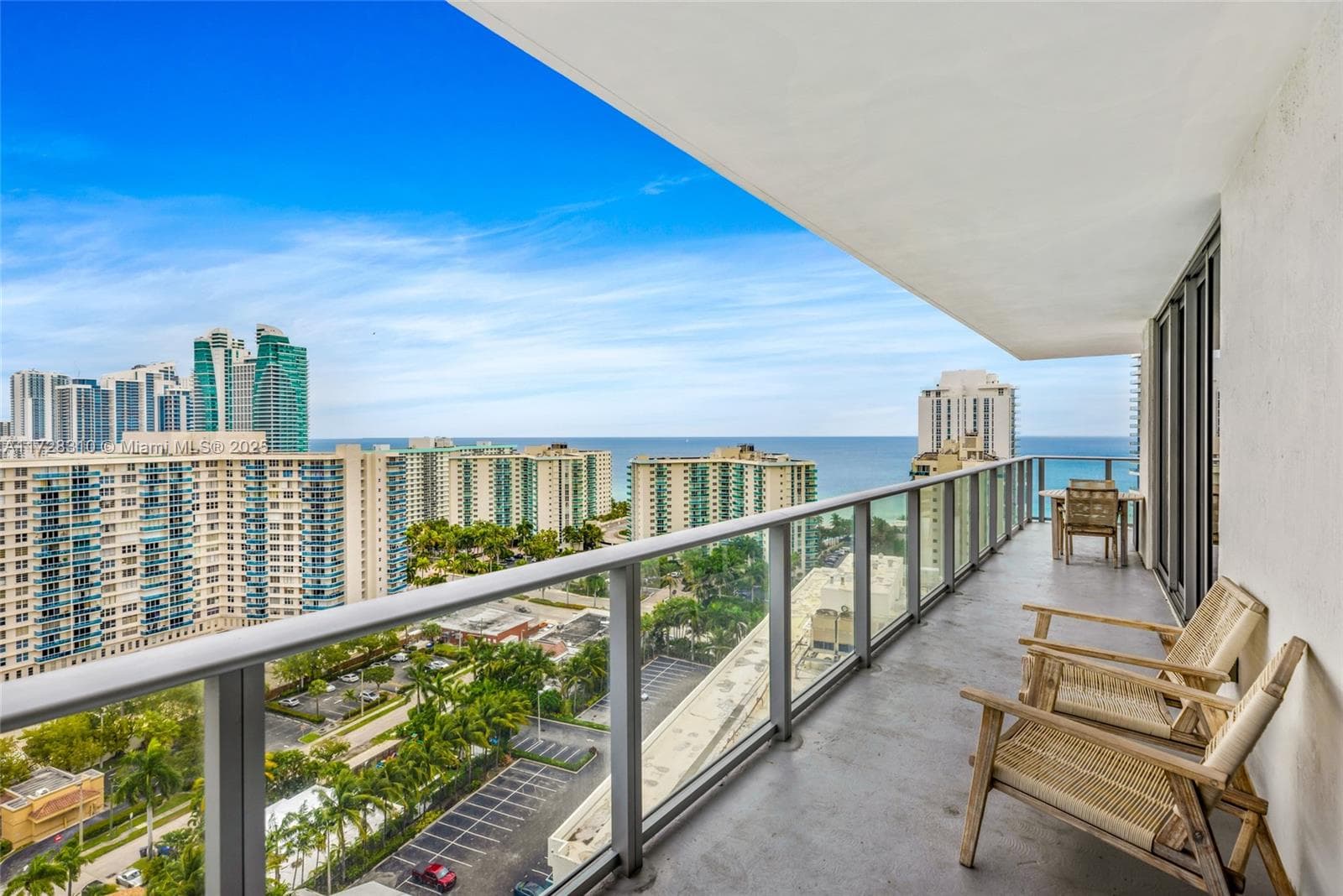 4010 Ocean Dr 4