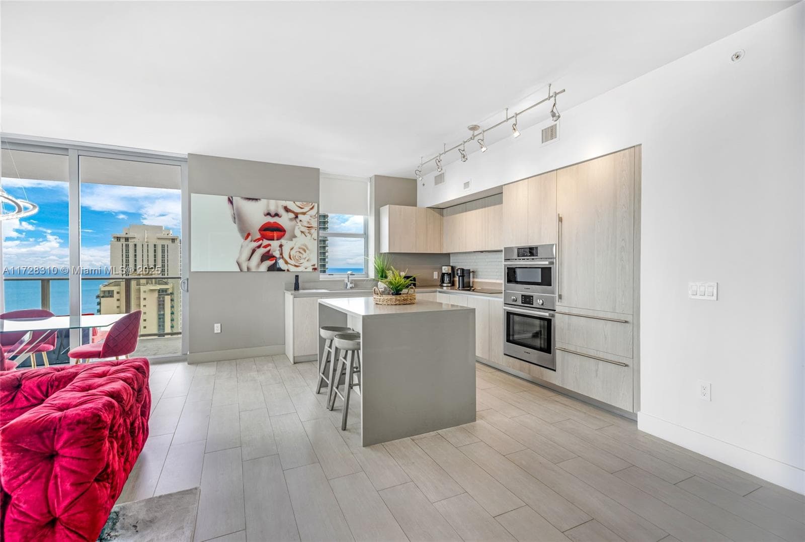 4010 Ocean Dr R1601 photo 8