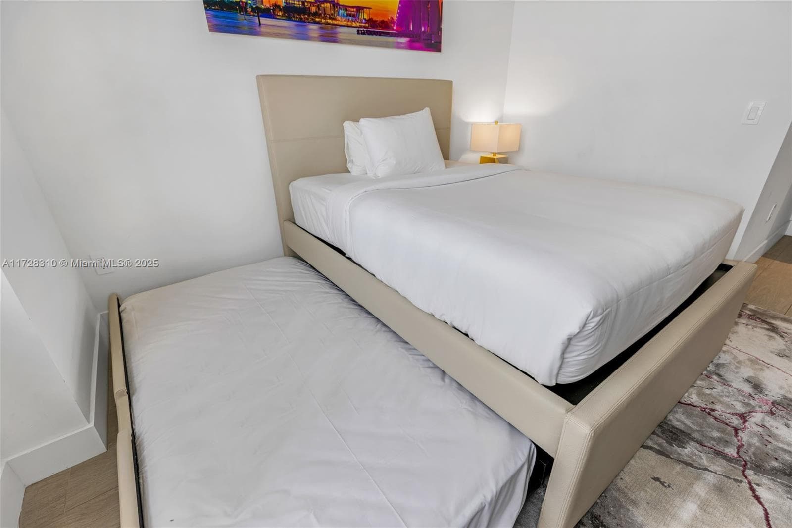4010 Ocean Dr R1601 photo 25