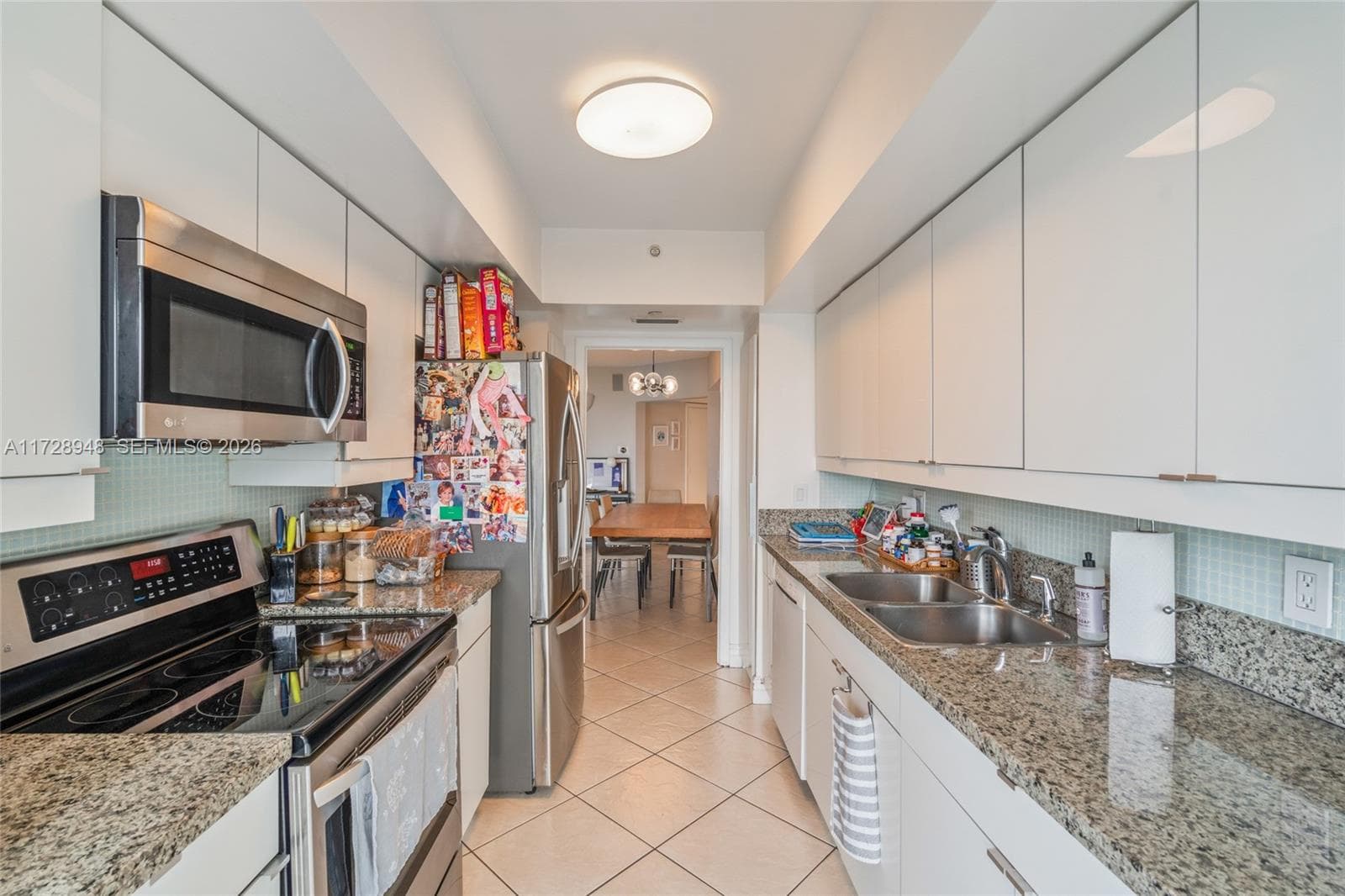 21205 Yacht Club Dr 805 photo 10