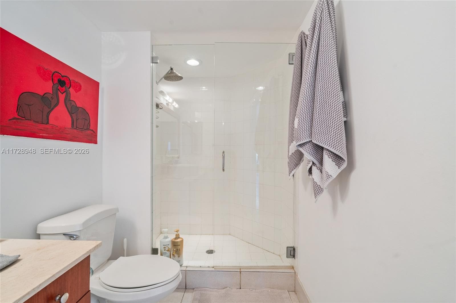 21205 Yacht Club Dr 805 photo 18