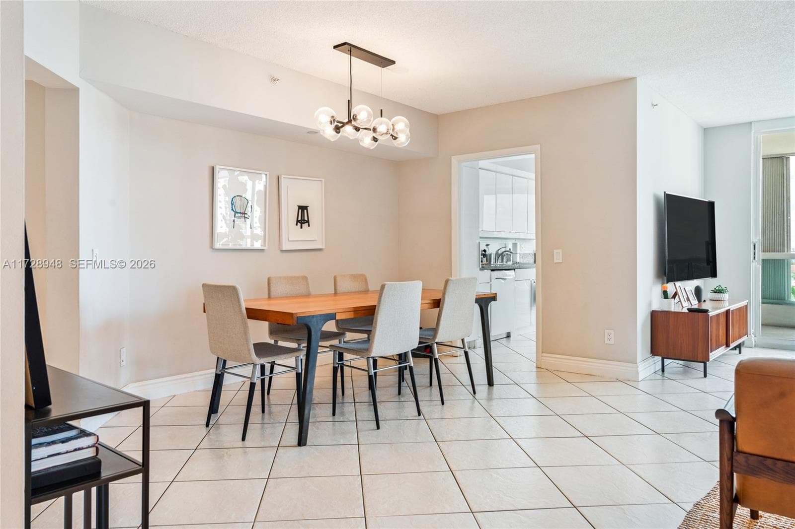 21205 Yacht Club Dr 805 photo 8