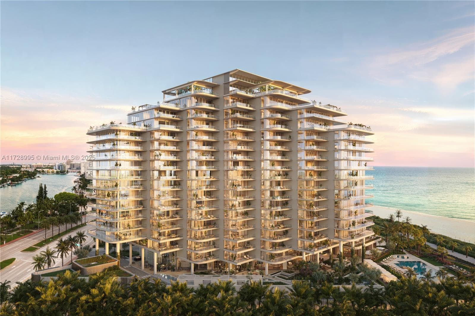 5333 Collins Ave 1