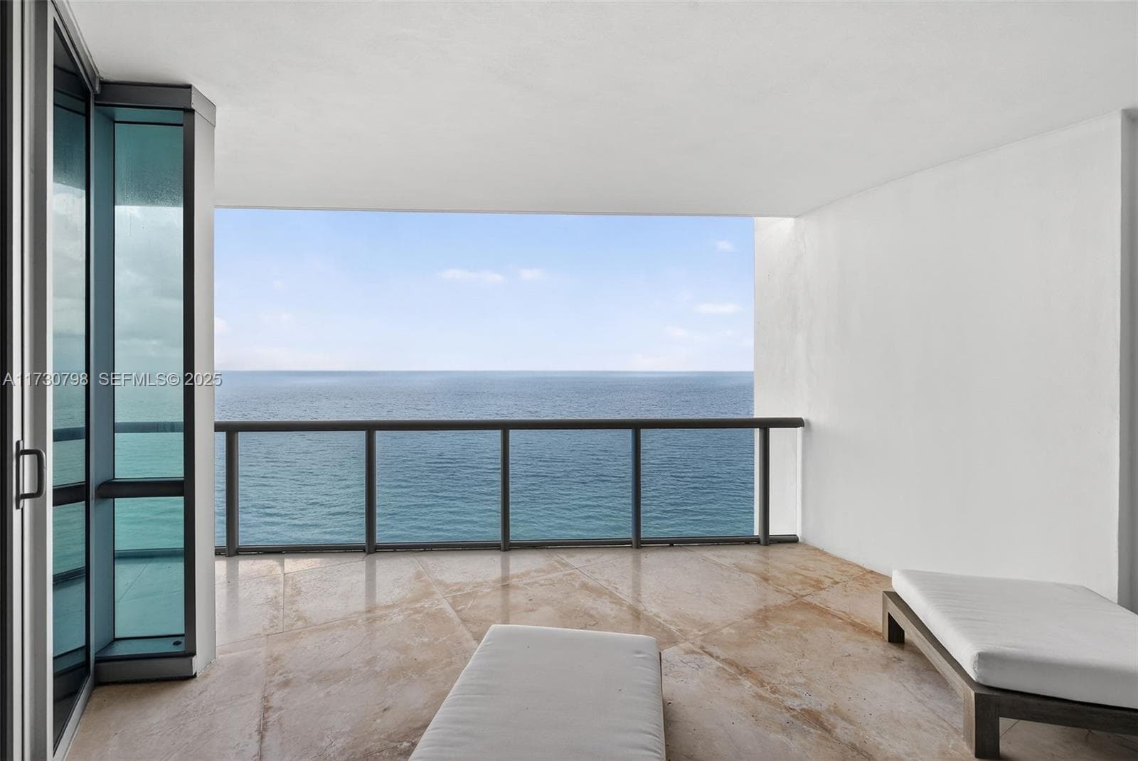 17121 Collins Ave 3
