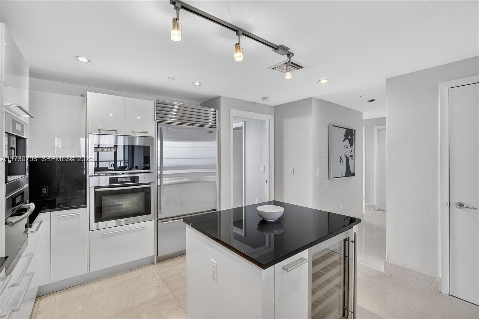 17121 Collins Ave 3905 photo 25