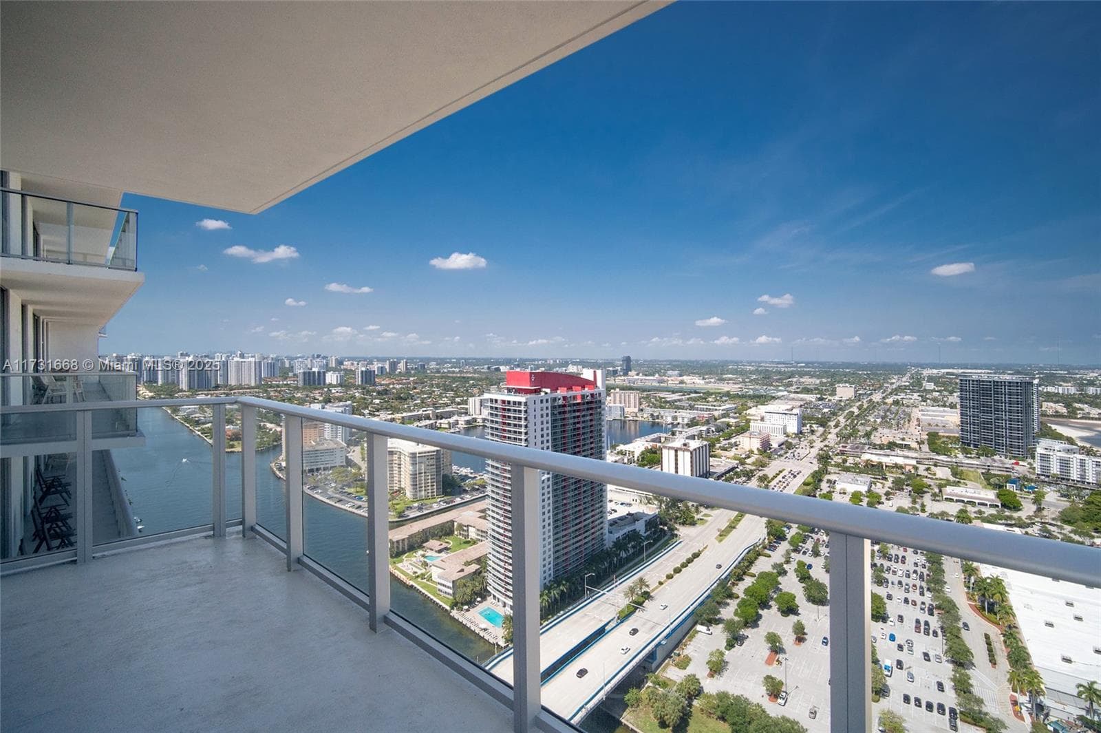 4010 Ocean Dr T3502 photo 17