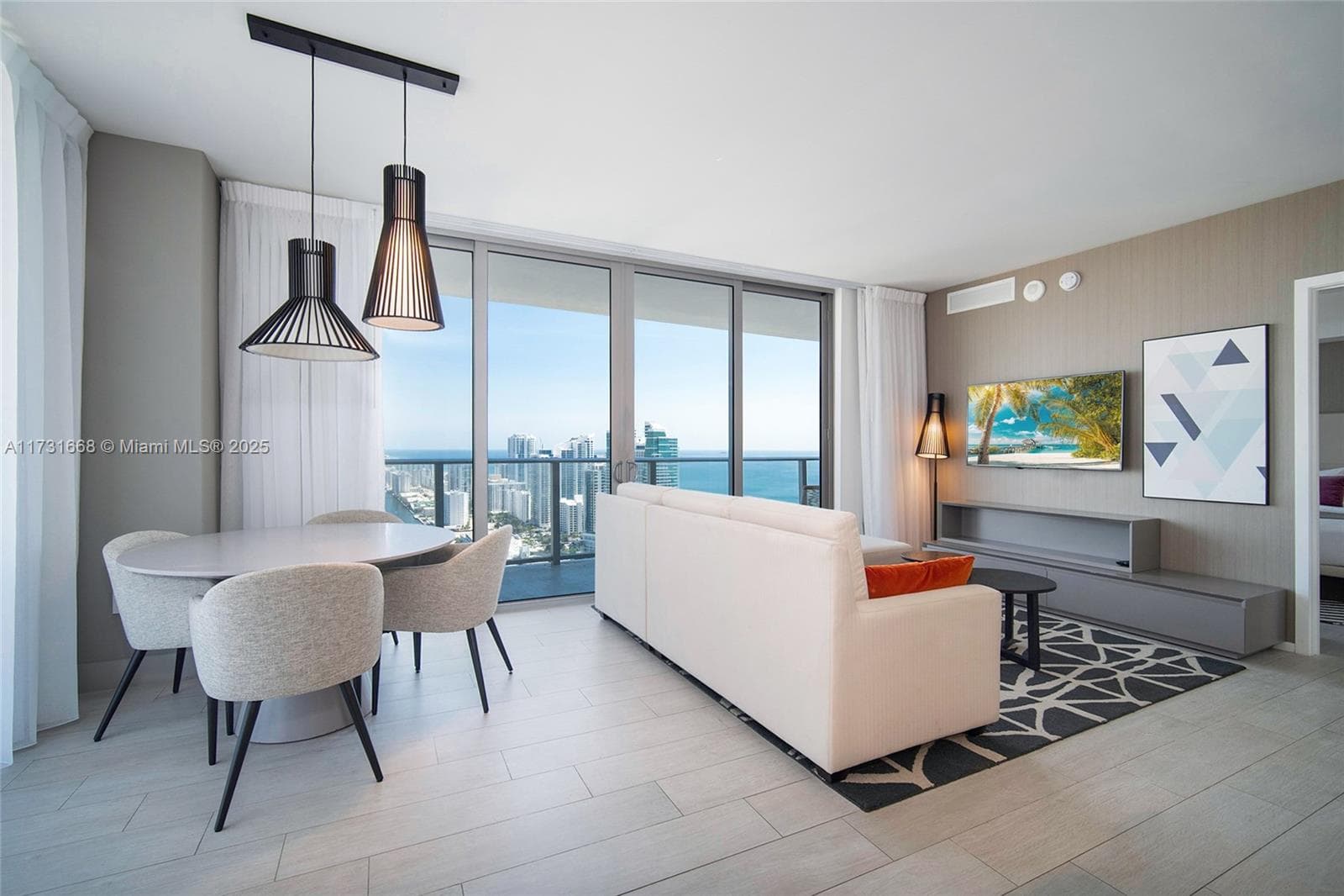 4010 Ocean Dr 4