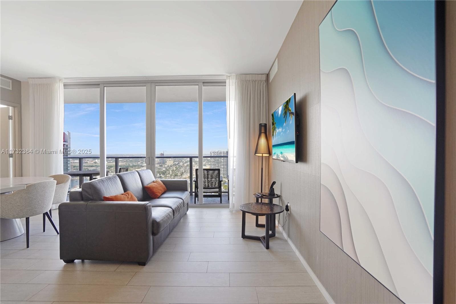 4010 Ocean Dr R2604 photo 10