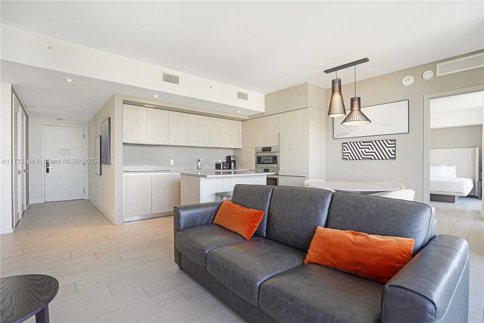 4010 Ocean Dr 4