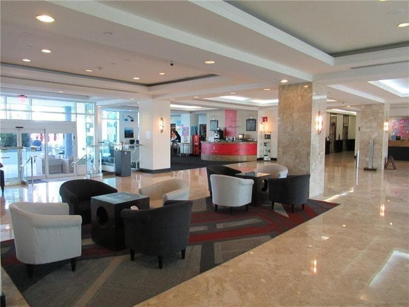 2670 E Sunrise Boulevard #301 5