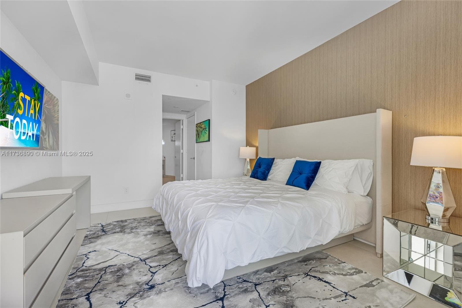 4111 Ocean Dr 2904 photo 20
