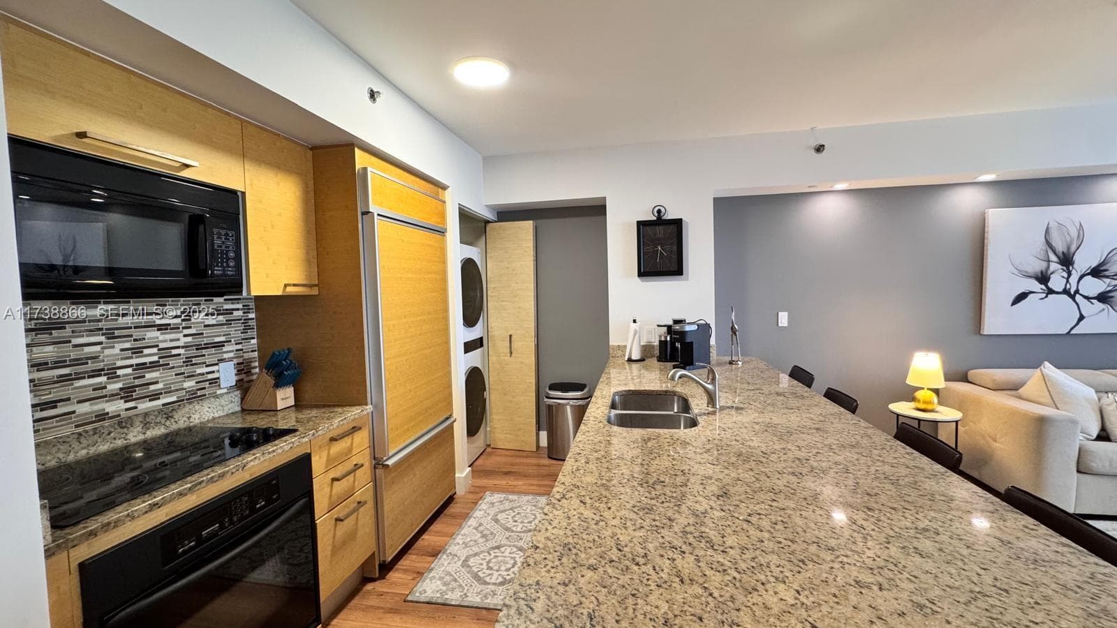 1830 Ocean Dr 2