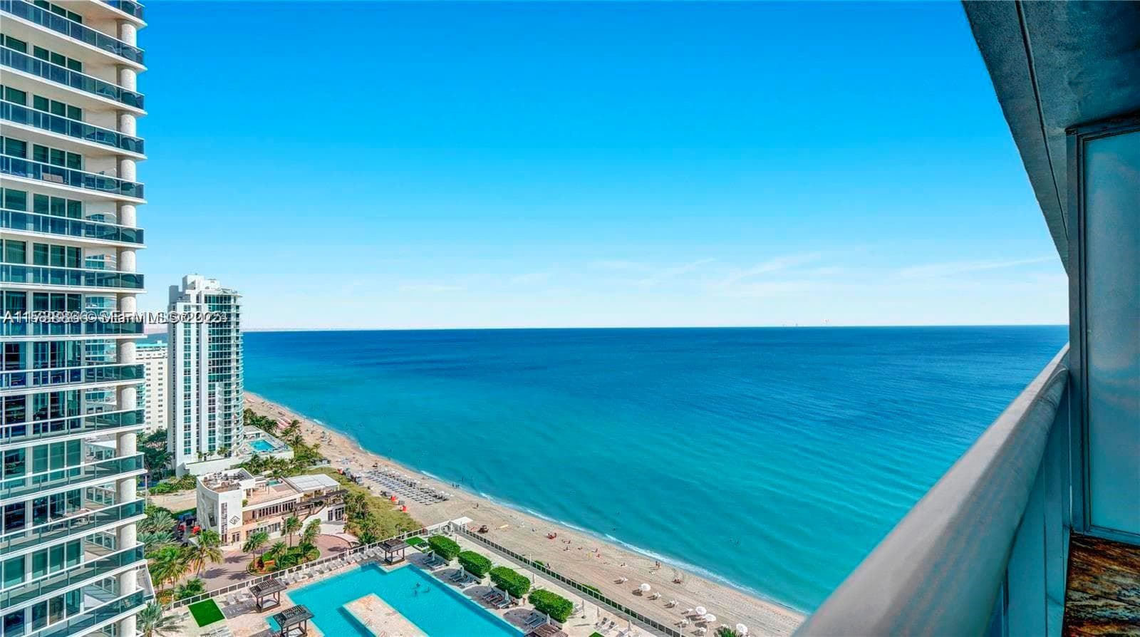 1830 Ocean Dr 2209 photo 17