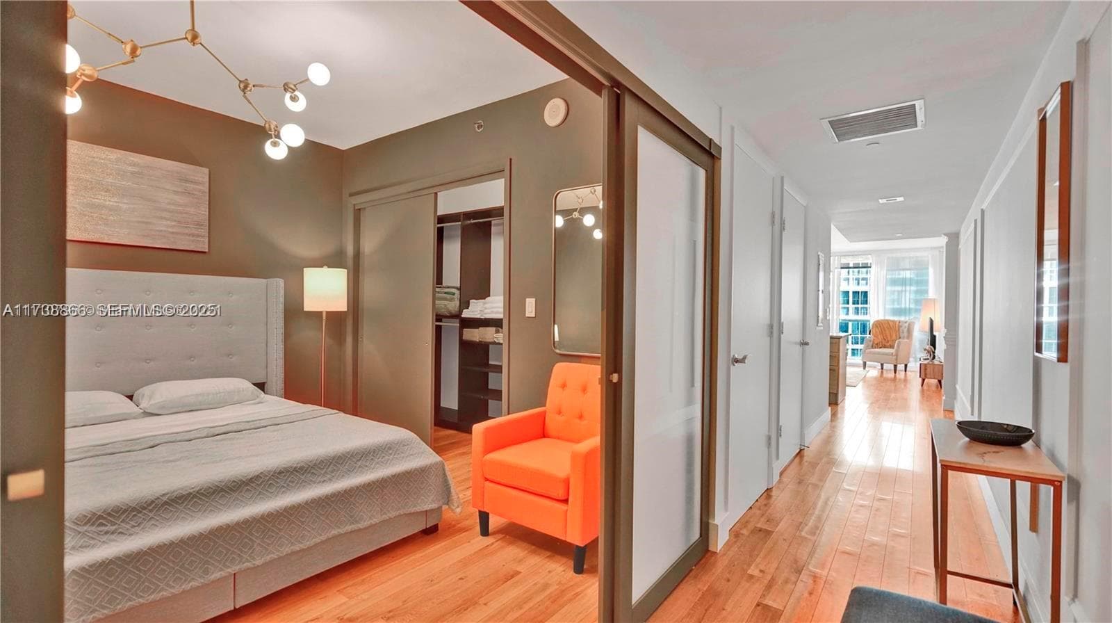 1830 Ocean Dr 2209 photo 12