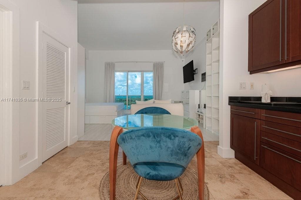 2301 Collins Ave 1629 photo 11