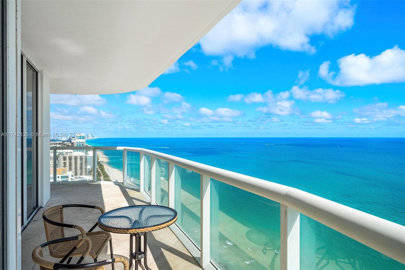 6365 Collins Ave 1