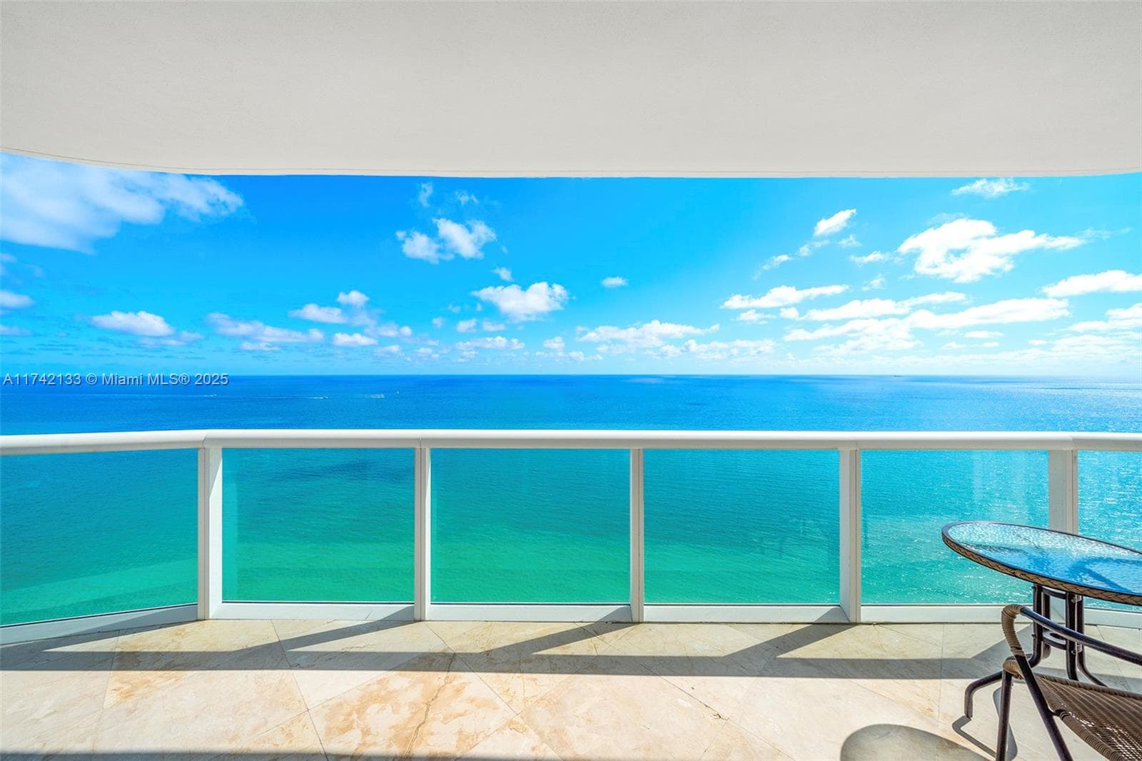 6365 Collins Ave 4