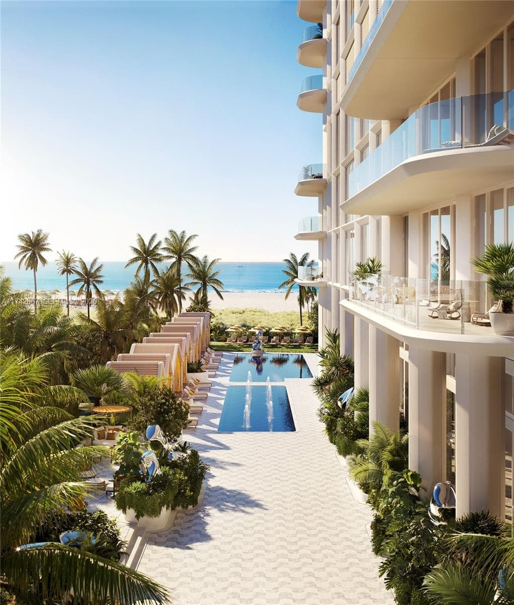 1671 Collins Ave 11B photo 8