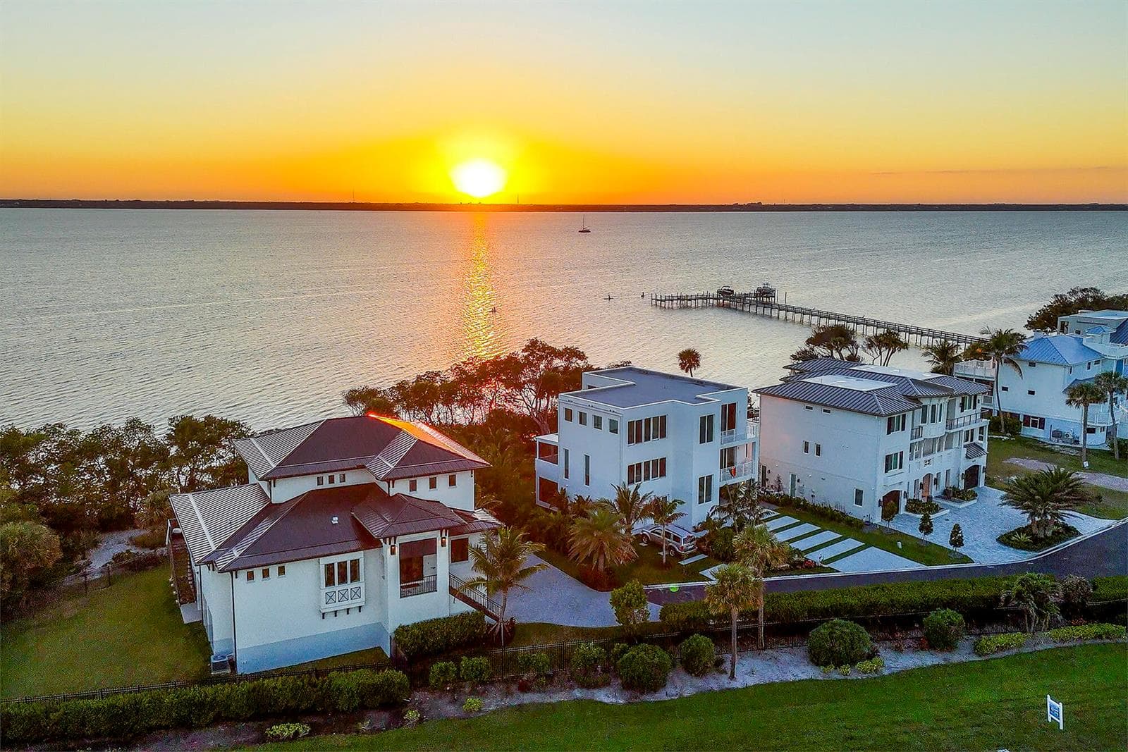 7683 Pelican Pointe Drive 2