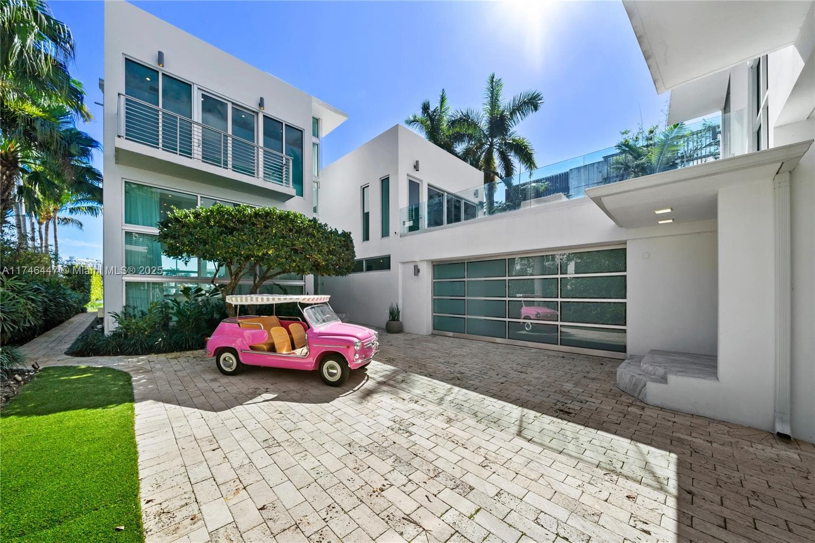 227 DILIDO DR photo 13