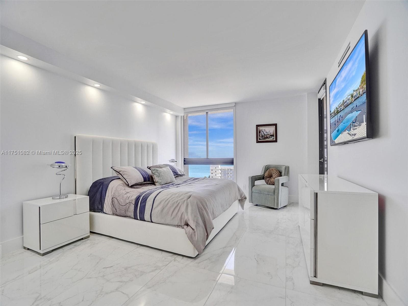 1600 Ocean Dr 2
