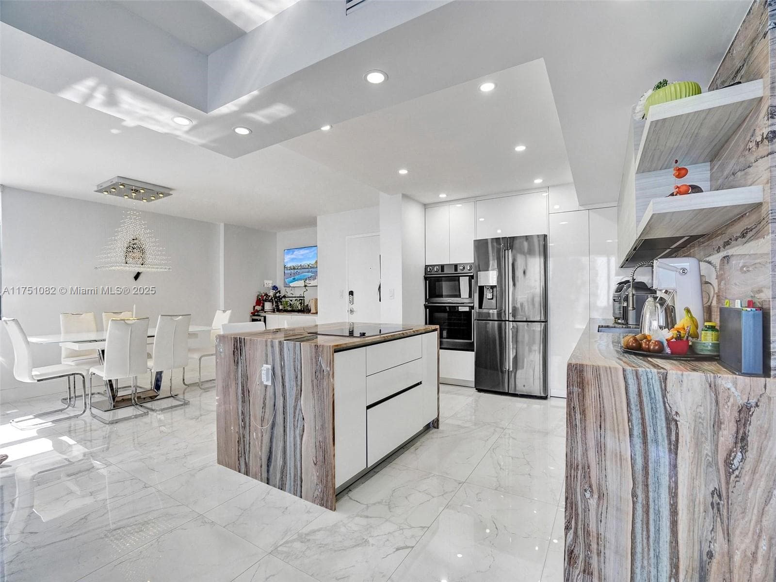 1600 Ocean Dr 14K photo 7