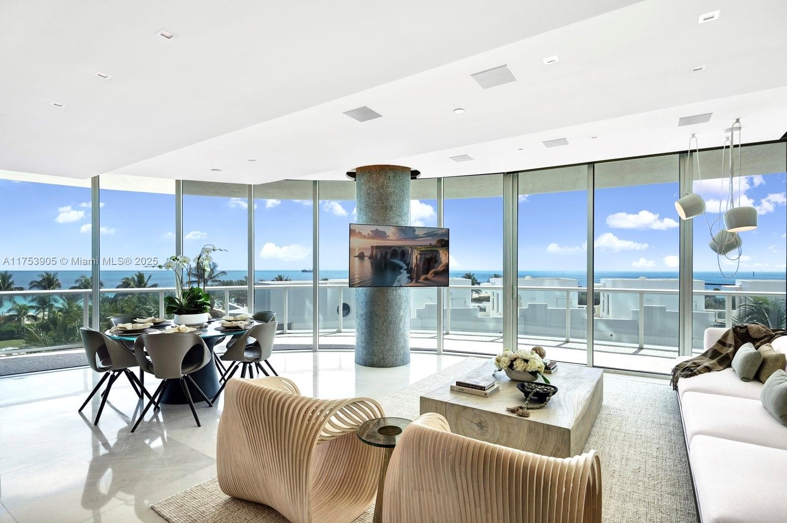 100 Pointe Dr 5
