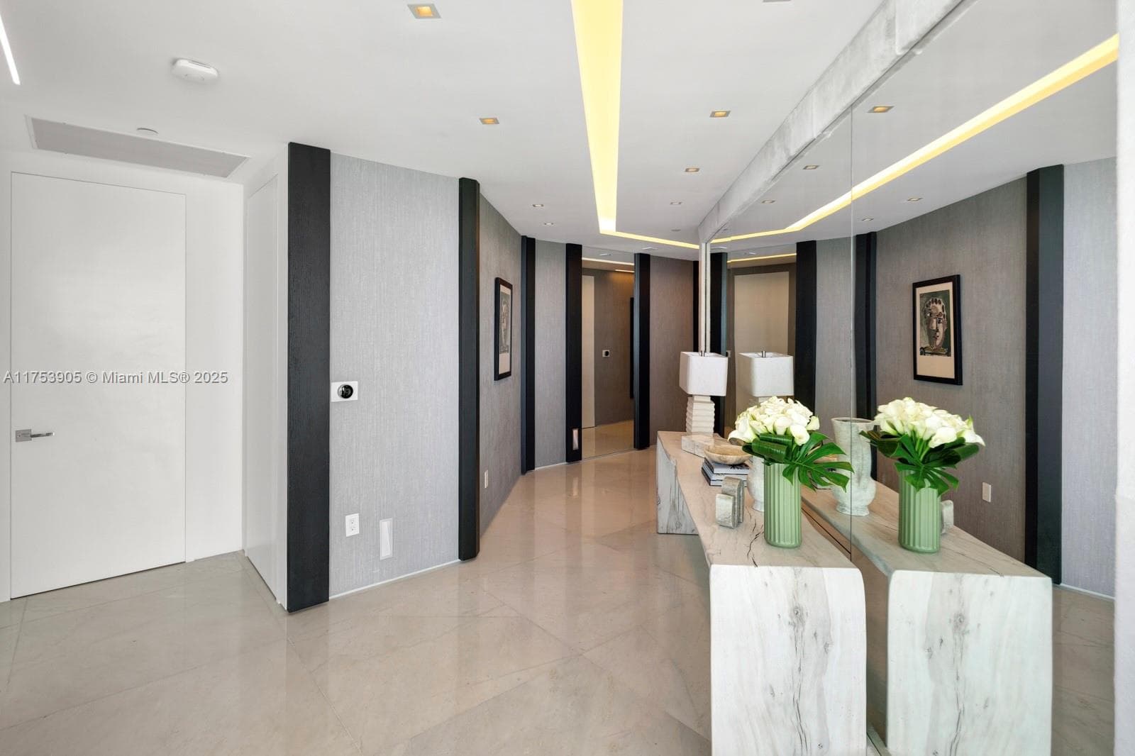 100 Pointe Dr 606 photo 25