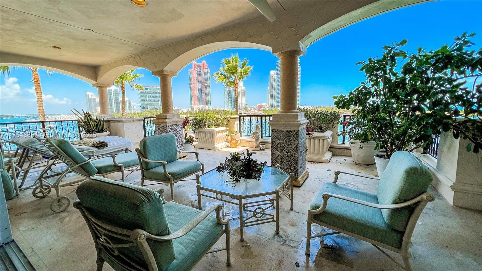 7241 Fisher Island Dr 7241 photo 3