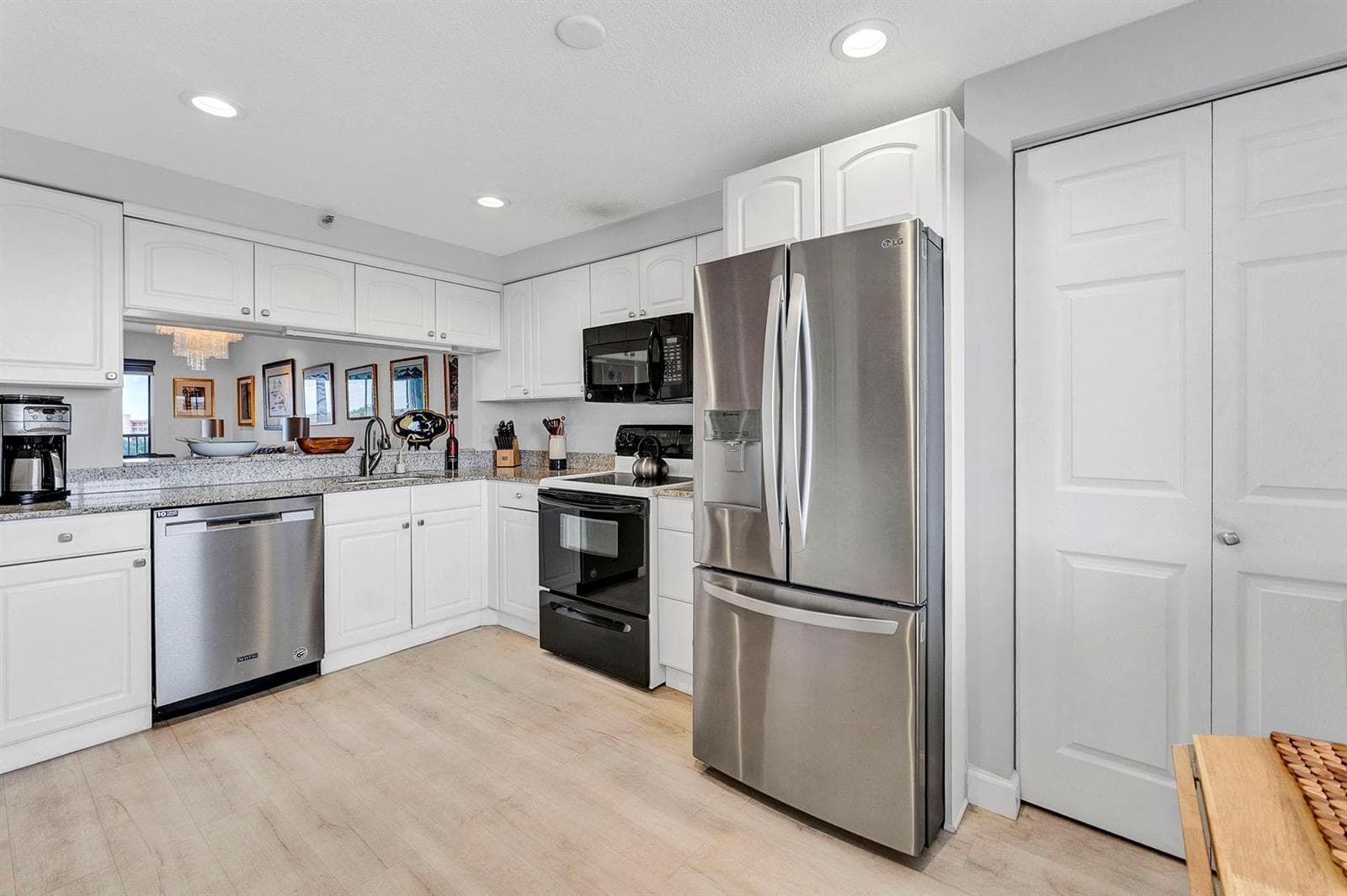 14475 Strathmore Lane #703 4