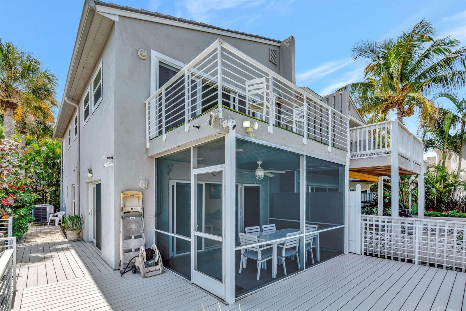 2440 Harbour Cove Drive 4