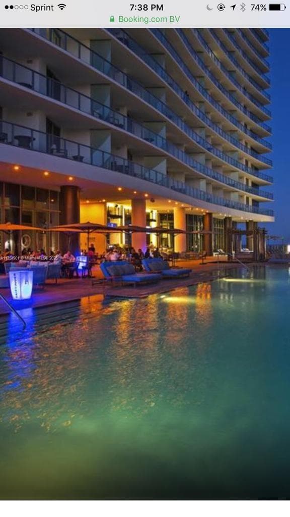 4111 Ocean Dr 3605 photo 8