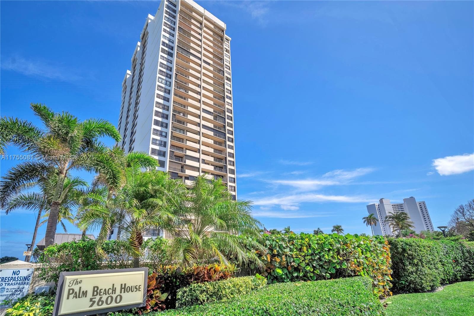 5600 Flagler Dr 1