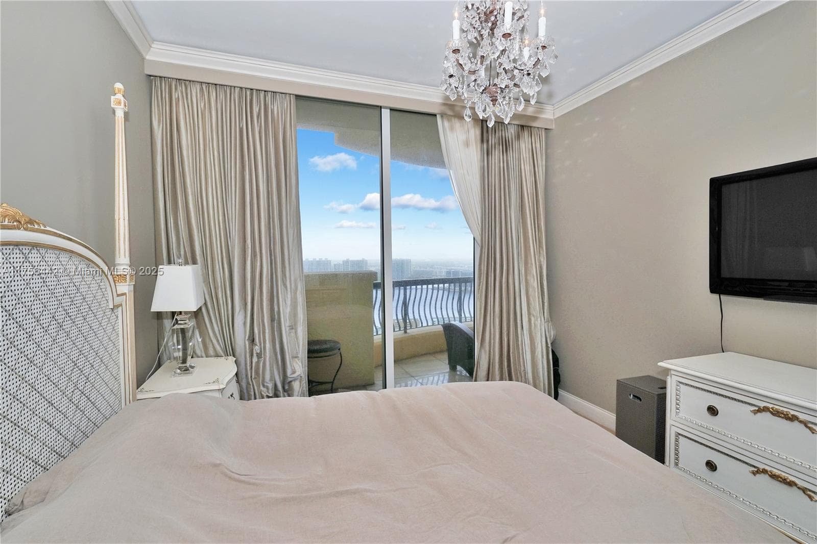 17875 Collins Ave 3605 photo 22