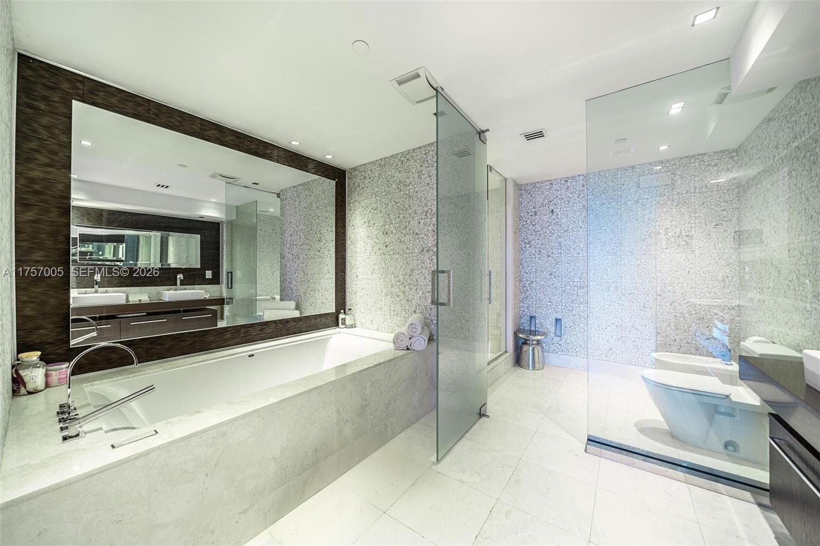 17121 Collins Ave 4208 photo 21