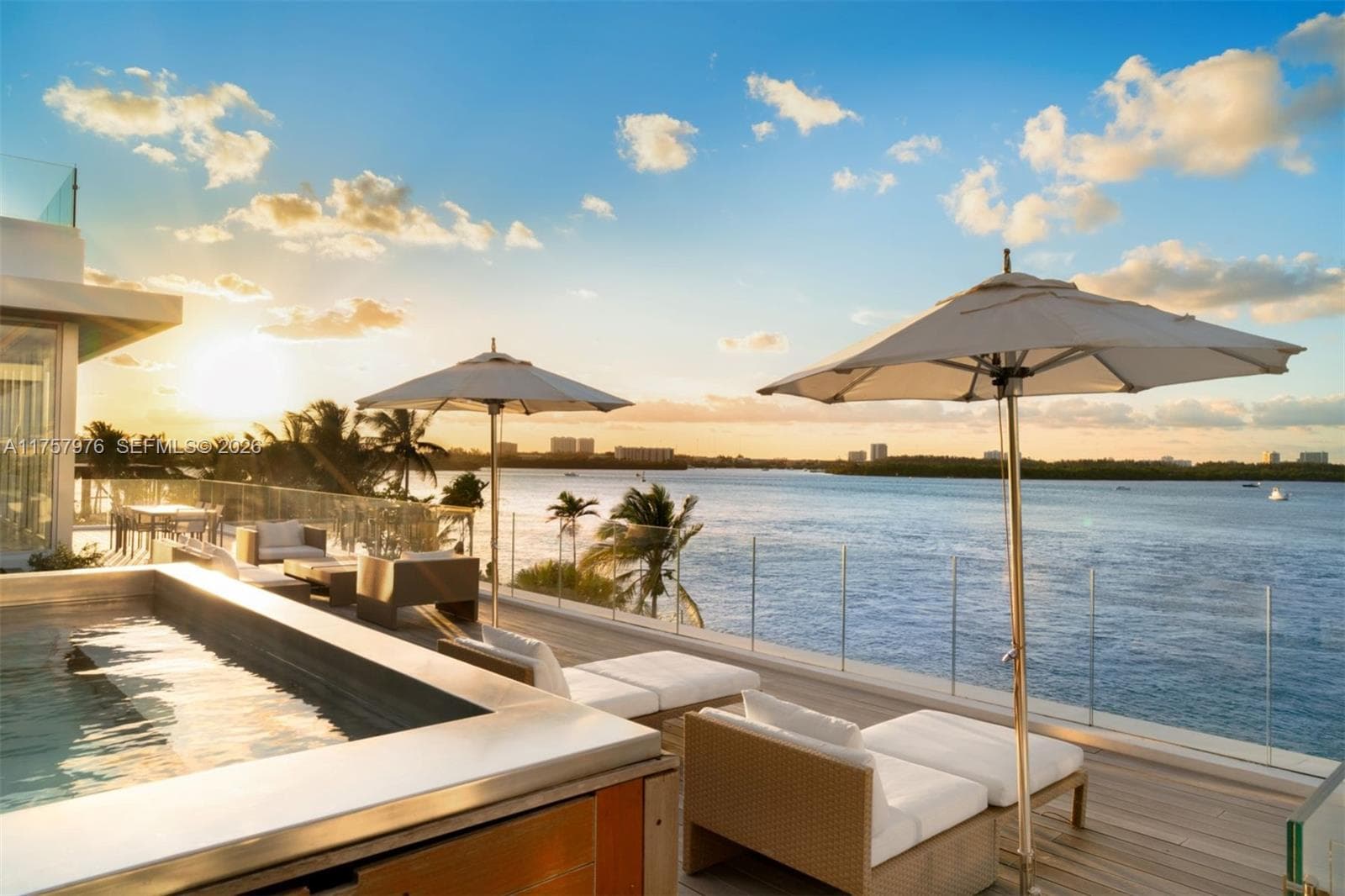 284 Bal Bay Dr 3