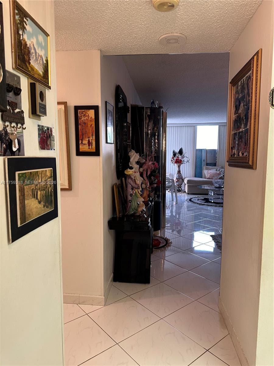 3180 S Ocean Dr 522 photo 25
