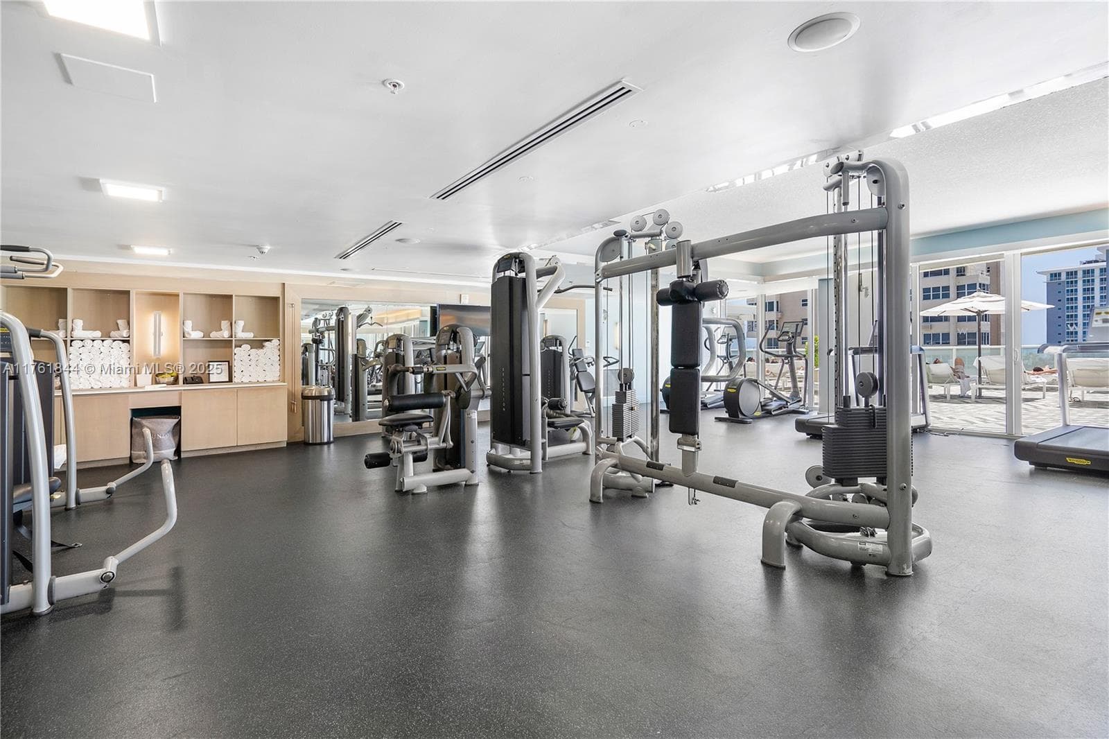 3101 Bayshore Drive 1505 photo 7