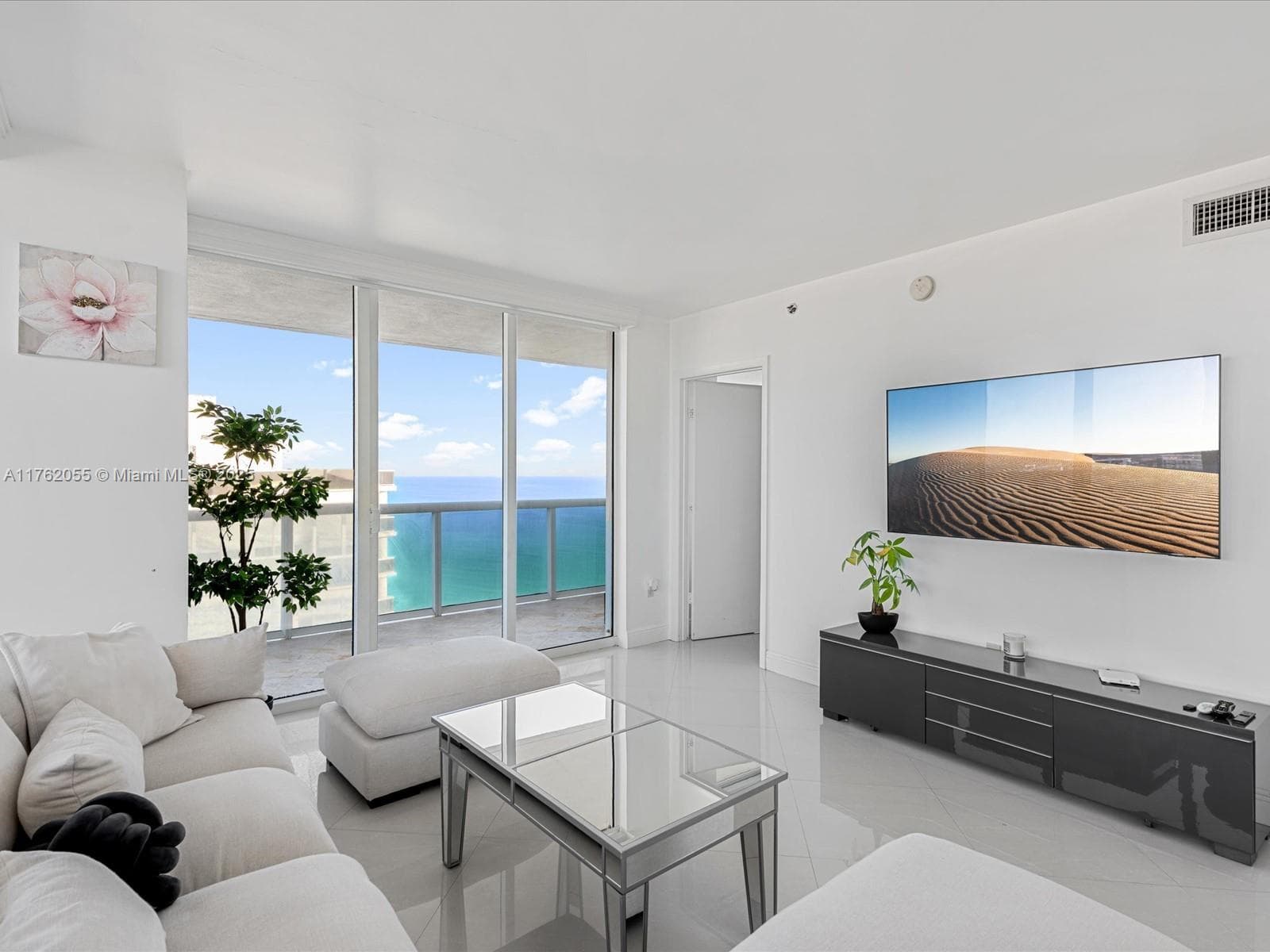 1830 Ocean Dr 2