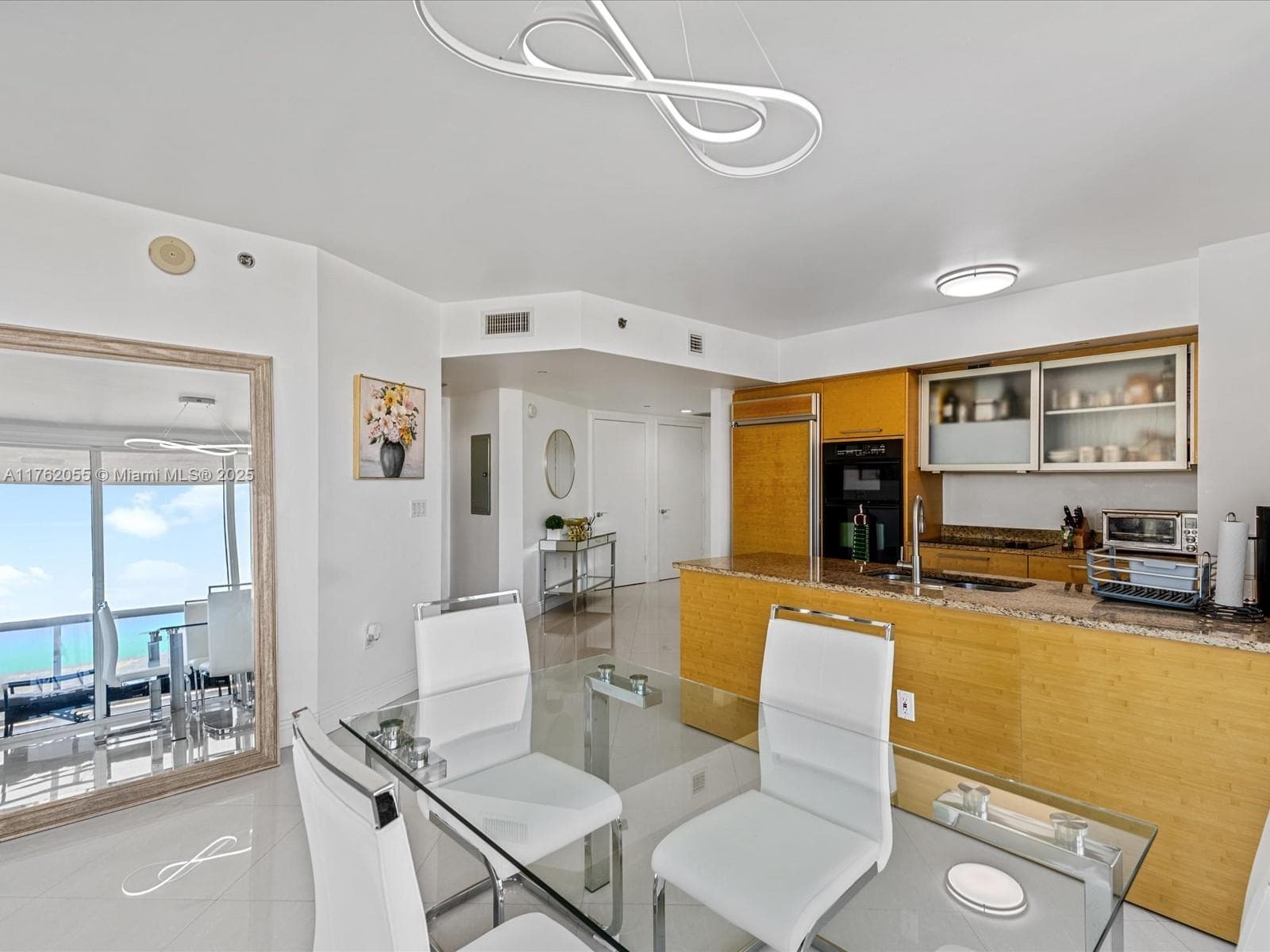 1830 Ocean Dr 4508 photo 12