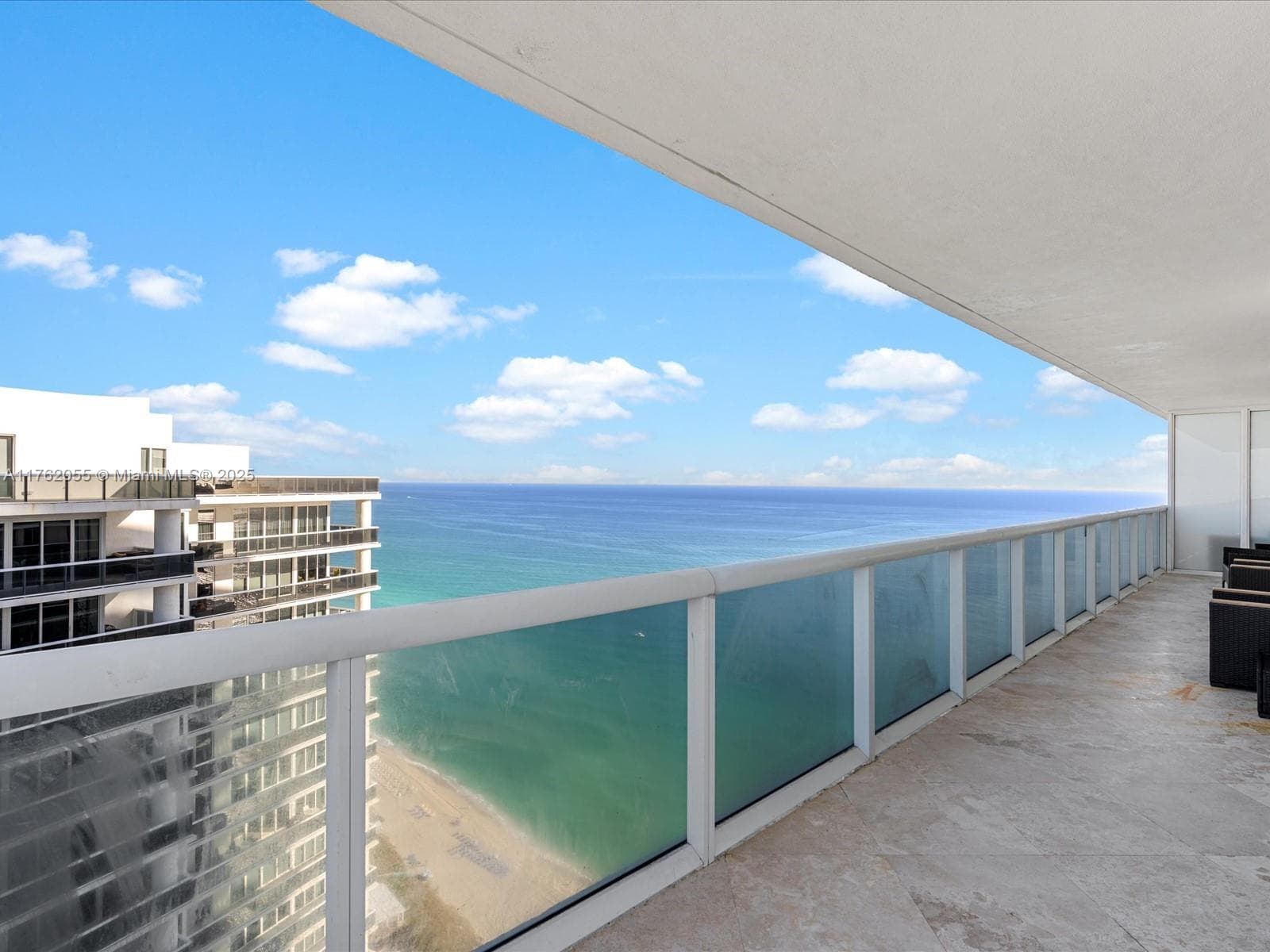1830 Ocean Dr 3