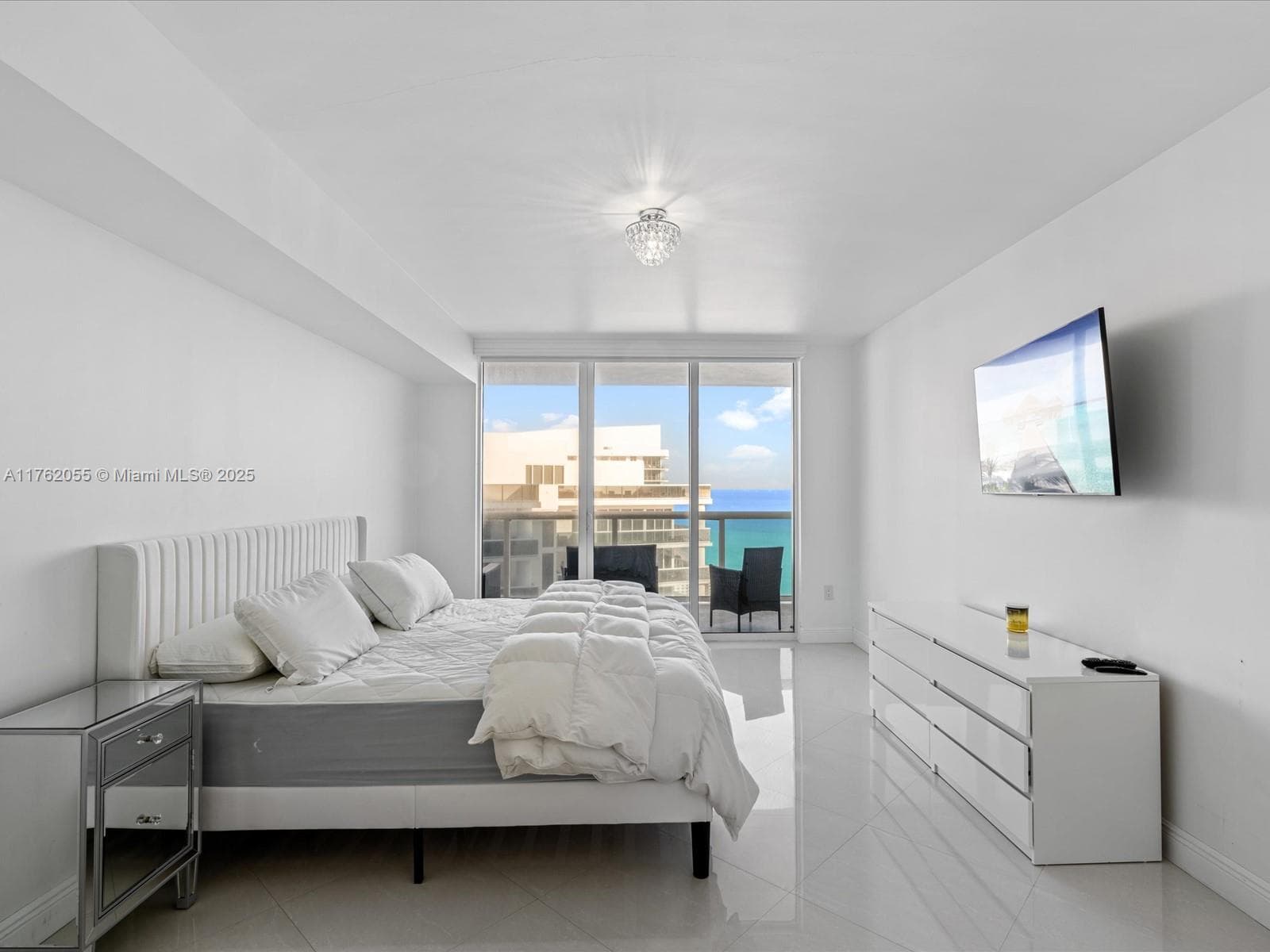 1830 Ocean Dr 4508 photo 20
